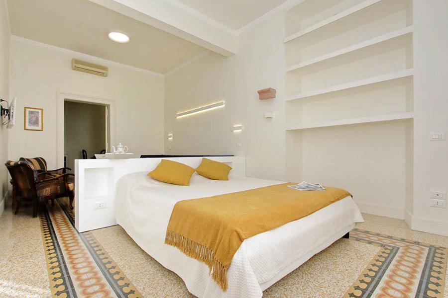 Elegant Apartment In The Heart Of Rome-Navona Area ภายนอก รูปภาพ
