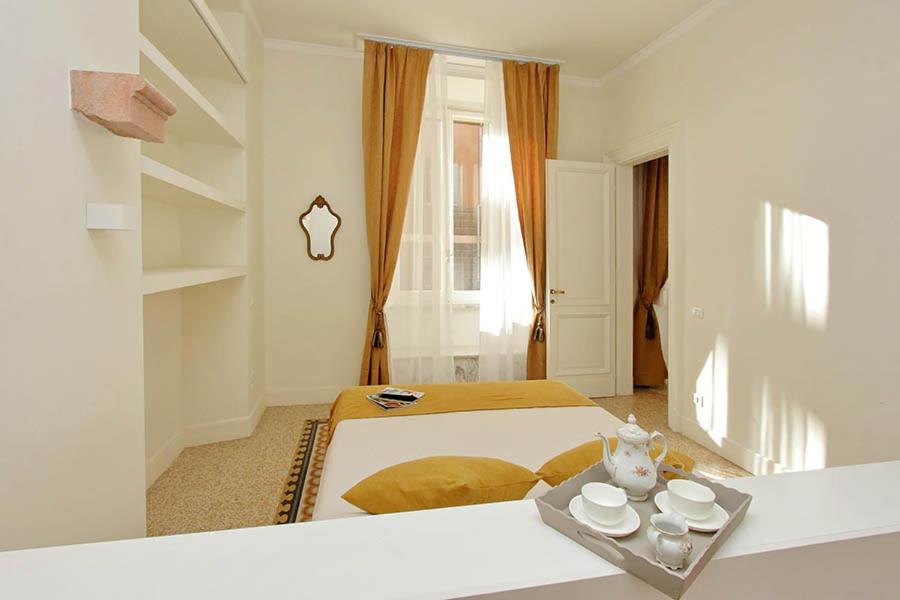 Elegant Apartment In The Heart Of Rome-Navona Area ภายนอก รูปภาพ