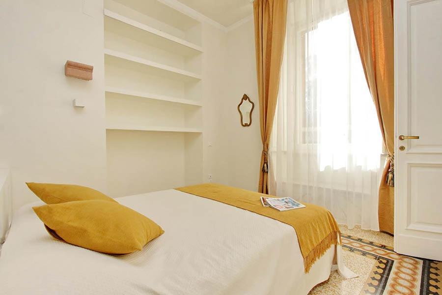Elegant Apartment In The Heart Of Rome-Navona Area ภายนอก รูปภาพ