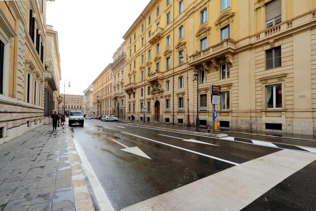 Elegant Apartment In The Heart Of Rome-Navona Area ภายนอก รูปภาพ