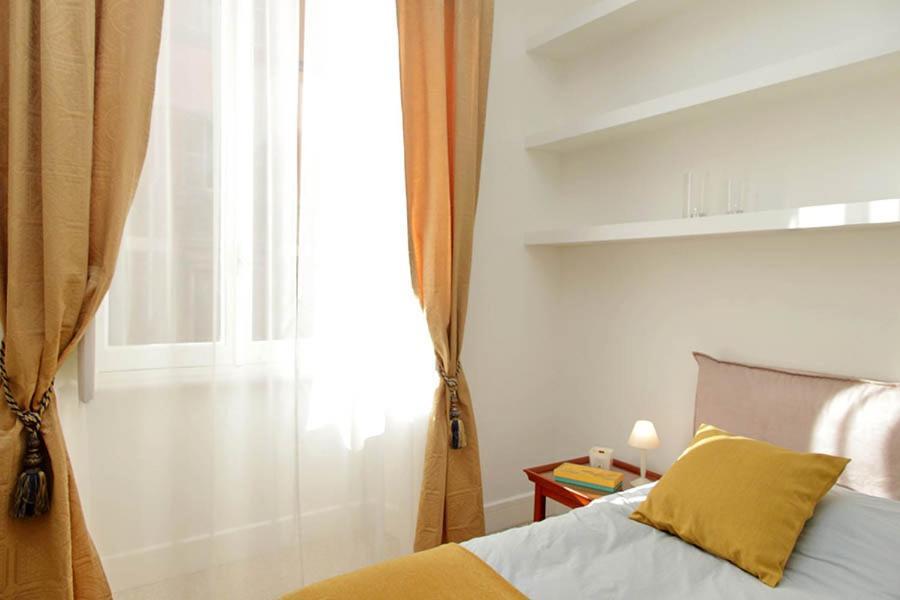 Elegant Apartment In The Heart Of Rome-Navona Area ภายนอก รูปภาพ